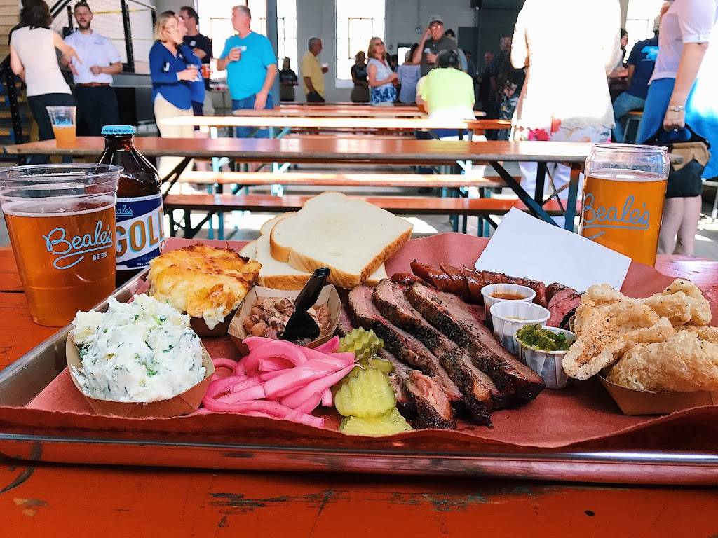 Beales | restaurant | 510 Grove St, Bedford, VA 24523, USA | 5405835113 OR +1 540-583-5113