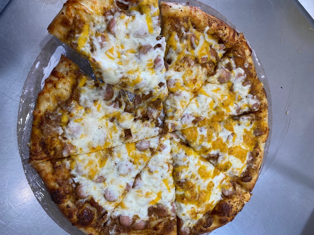 Runyan Lake Food Center | restaurant | 10005 Hartland Rd, Fenton, MI 48430, USA | 8106296498 OR +1 810-629-6498