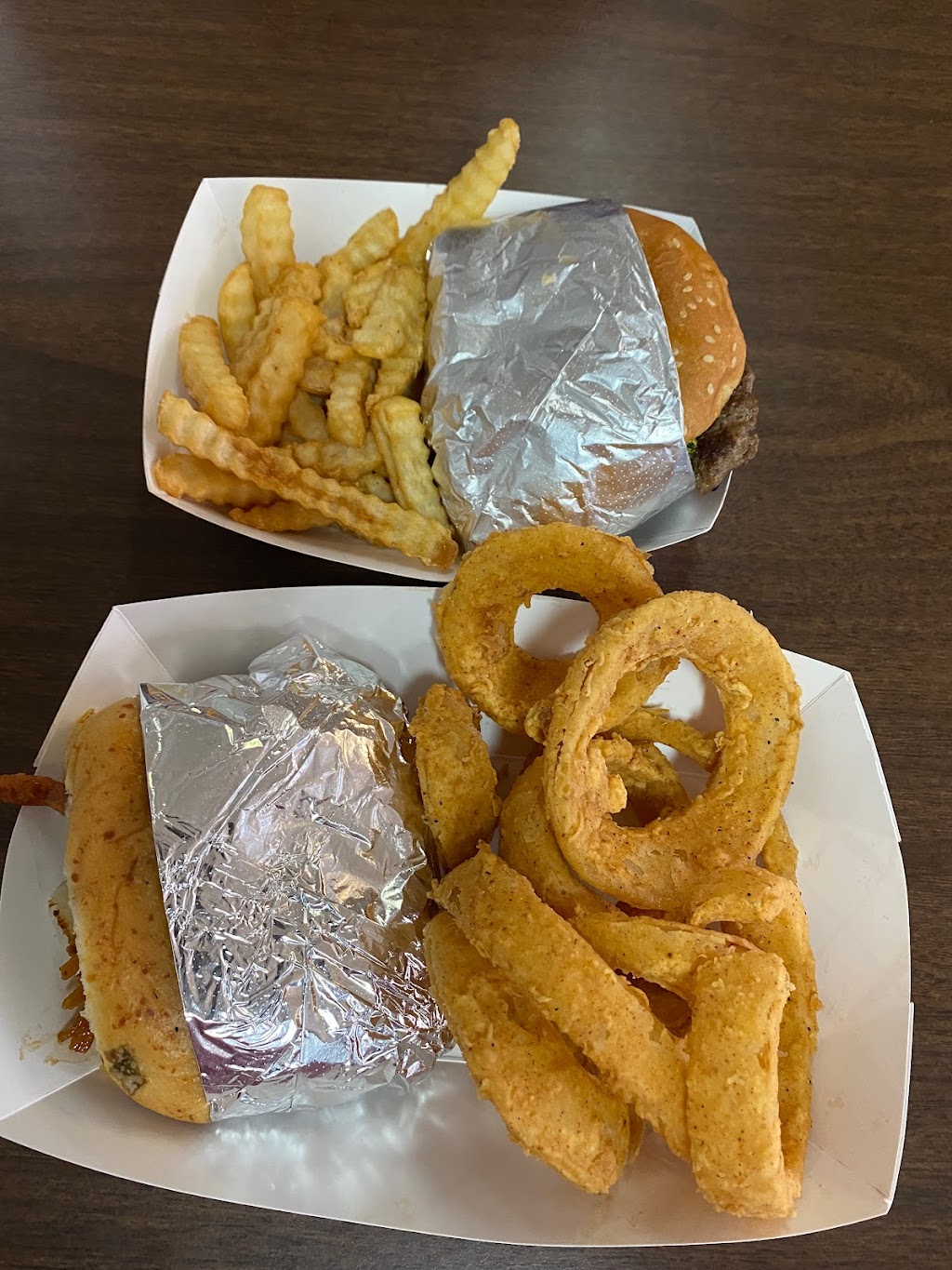 Holy Cow | restaurant | 10687 LA-1, Moreauville, LA 71355, USA | 3183057755 OR +1 318-305-7755