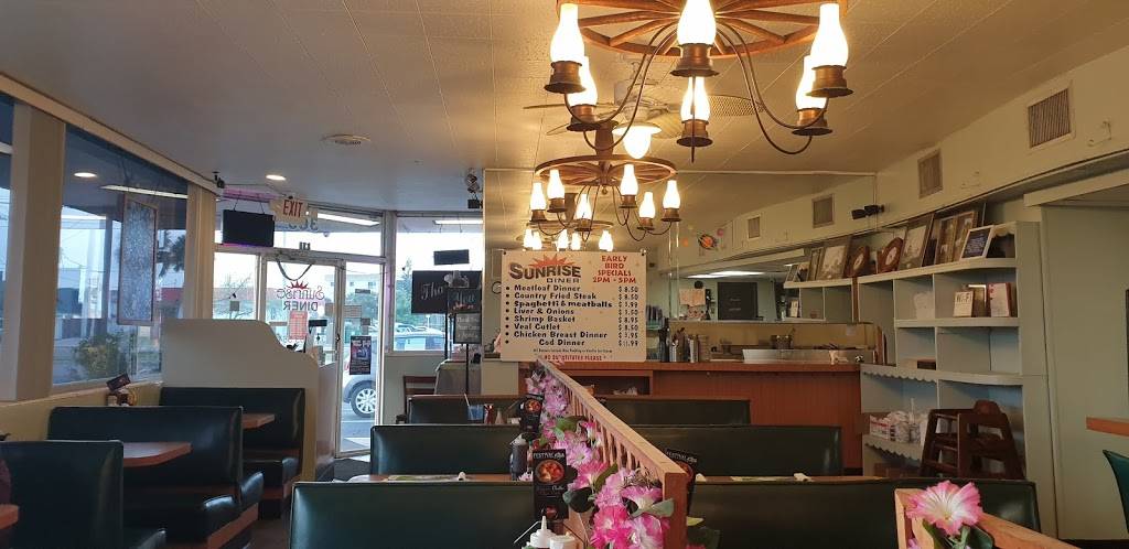 Sunrise Diner | restaurant | 365 W Cocoa Beach Causeway, Cocoa Beach, FL 32931, USA | 3217835647 OR +1 321-783-5647