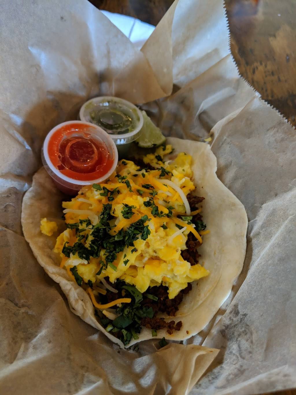 Boss Taco | restaurant | 201 N 10th St, Columbia, MO 65201, USA | 5734429786 OR +1 573-442-9786