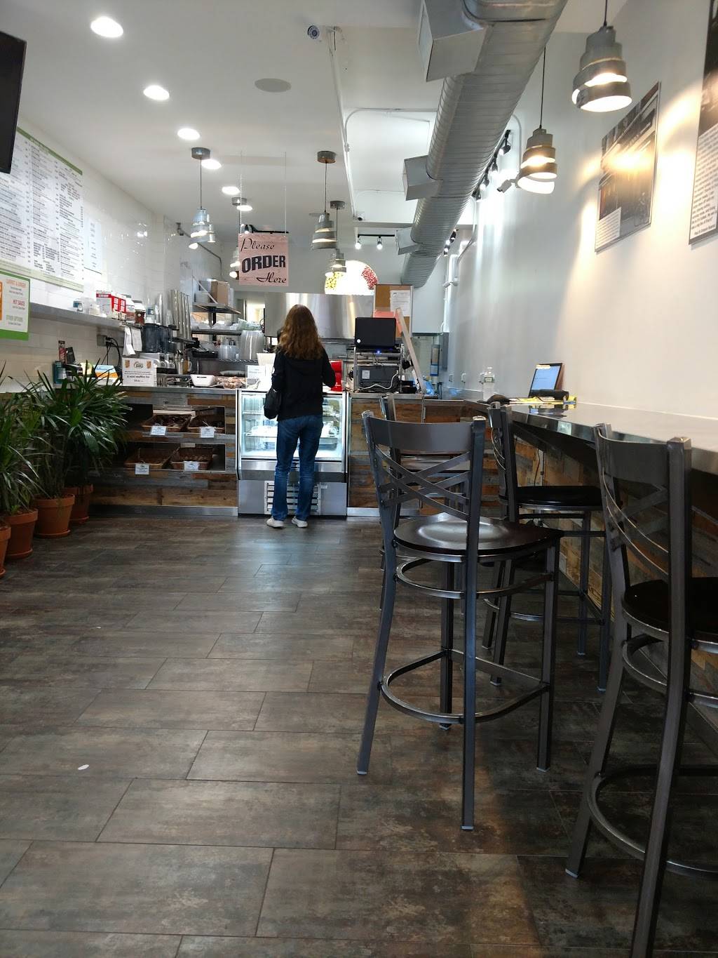 Evas Kitchen | restaurant | 12036 Queens Blvd, Kew Gardens, NY 11415, USA | 9293860170 OR +1 929-386-0170