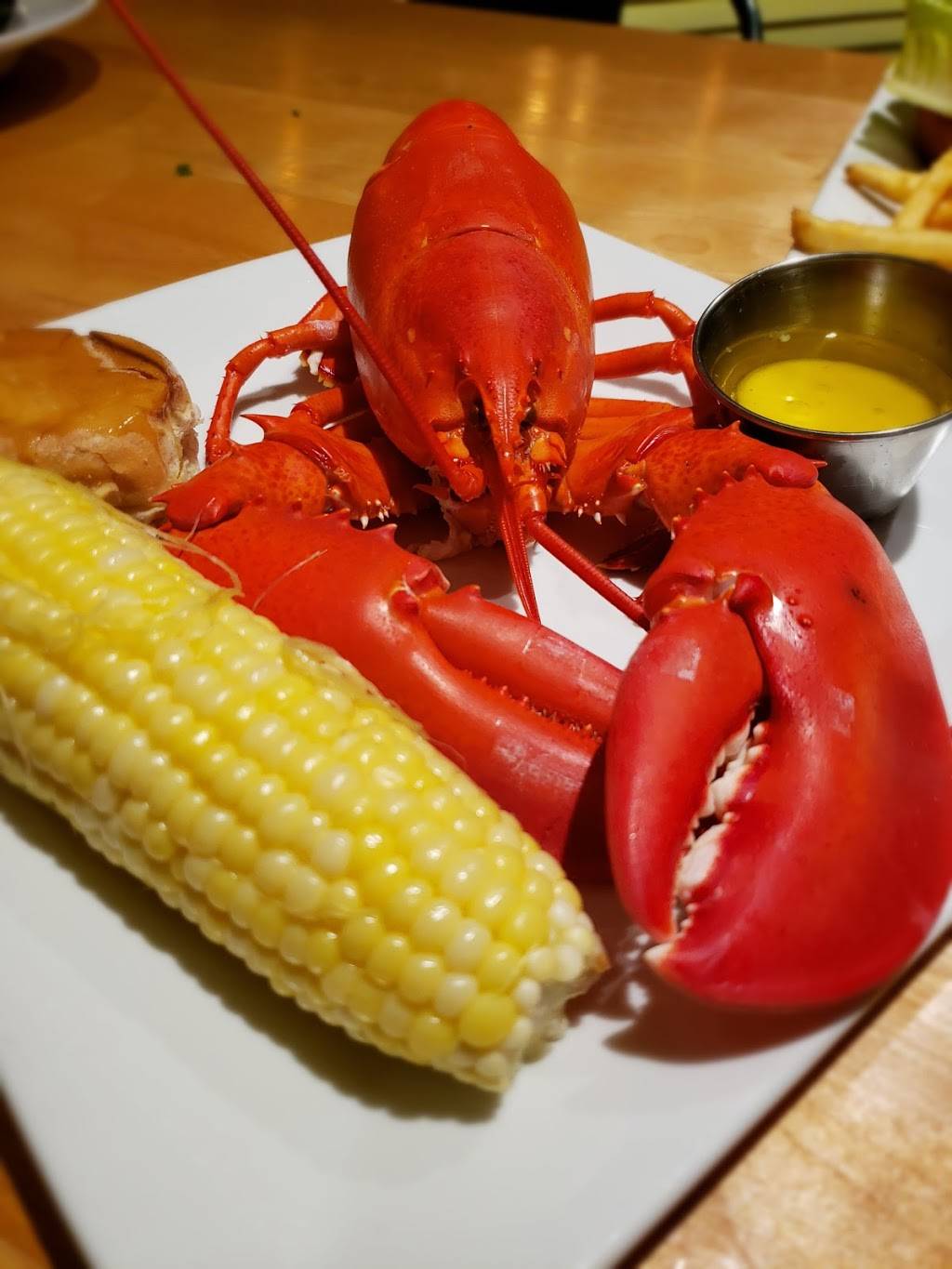 The NorEaster Pound & Market | restaurant | 10 Huntington Rd, Northeast Harbor, ME 04662, USA | 2072768035 OR +1 207-276-8035