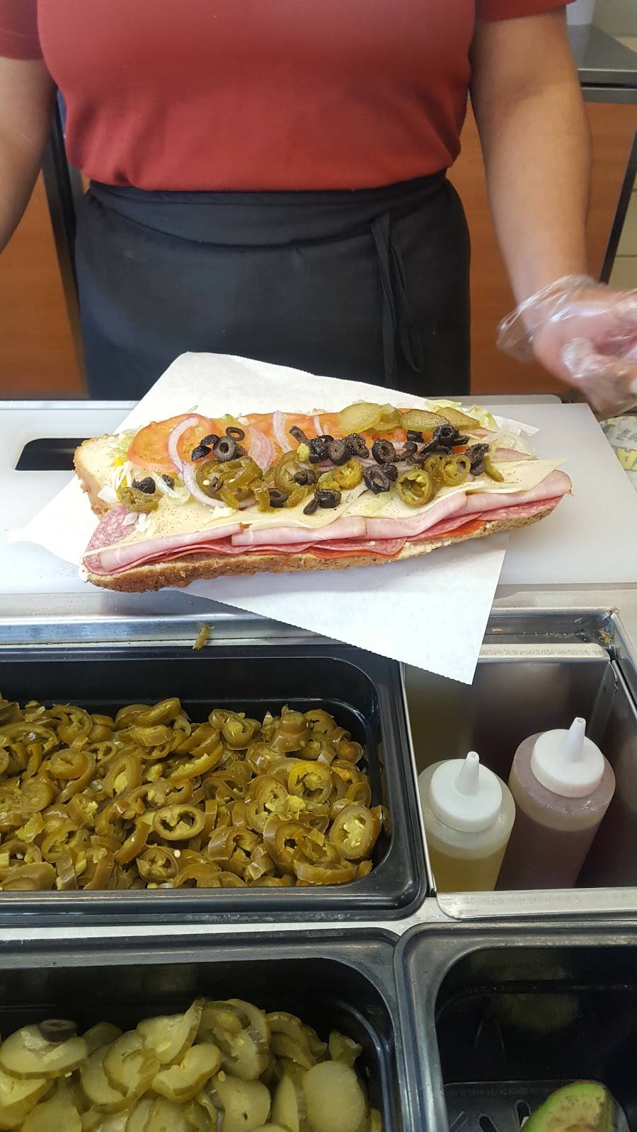 Subway | restaurant | 14972 E 14th St, San Leandro, CA 94578, USA | 5109575303 OR +1 510-957-5303