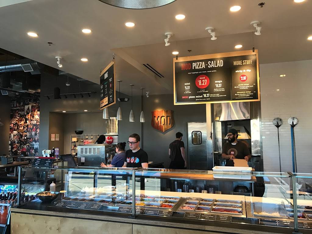 MOD Pizza | restaurant | 1031 Cochrane Rd, Shops A, Suite 100, Morgan Hill, CA 95037, USA | 6692580000 OR +1 669-258-0000