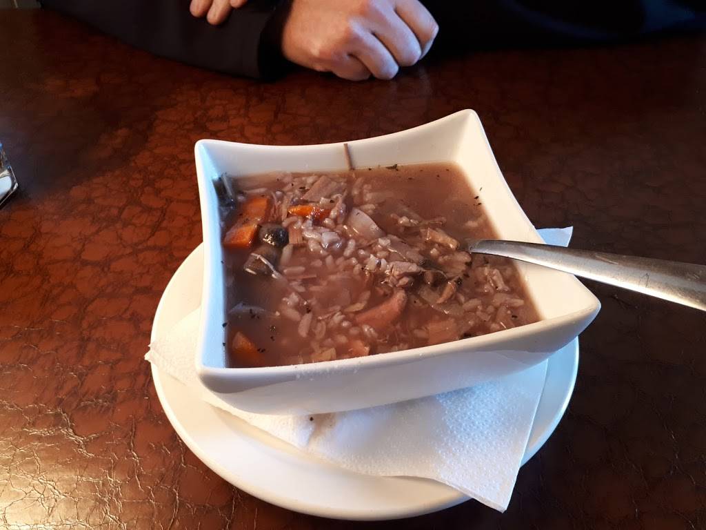 Charlotte Annes Restaurant | restaurant | 390 Queen St, Peterborough, ON K9J 4X8, Canada | 7057422944 OR +1 705-742-2944