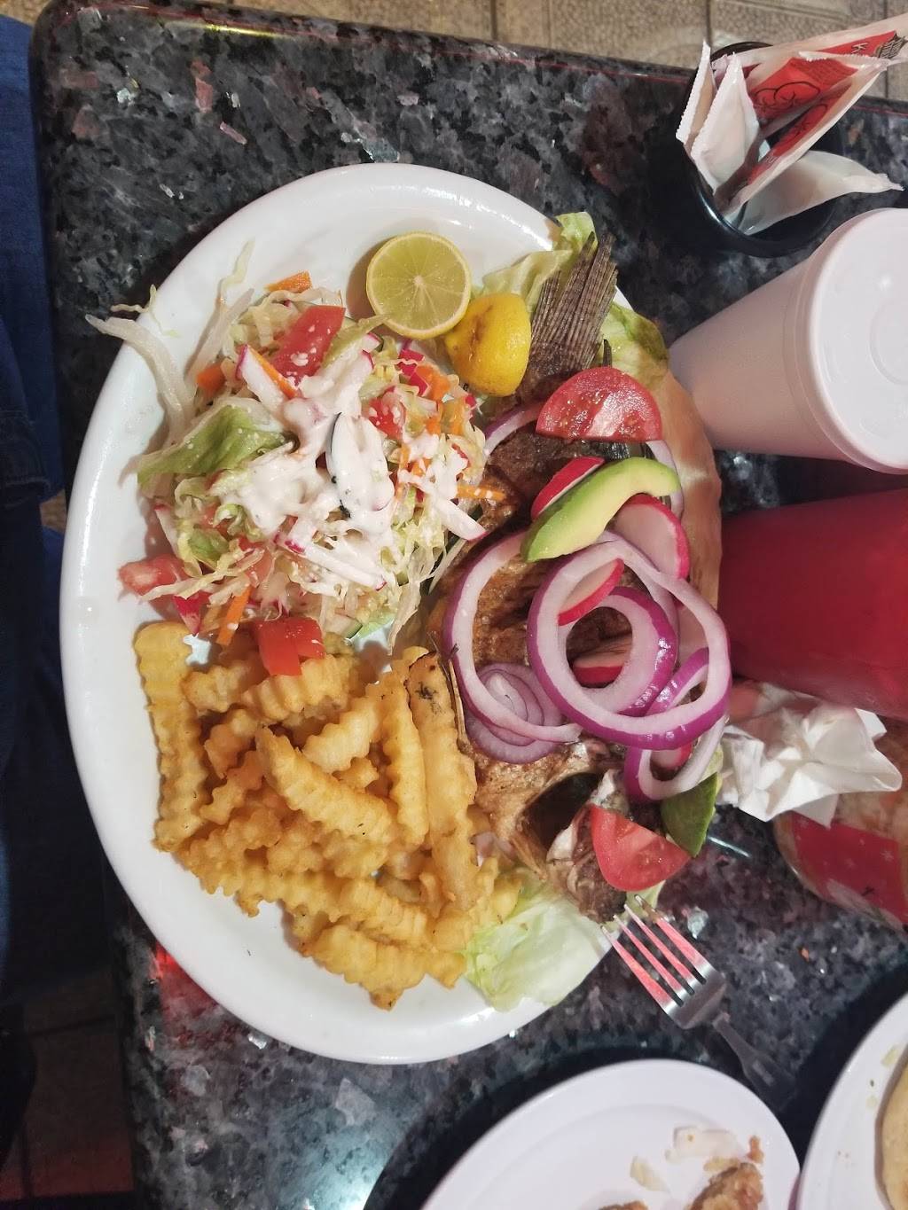 El Carbonero | restaurant | 803 Main Street, Santa Ana, CA 92701, USA | 7145426653 OR +1 714-542-6653