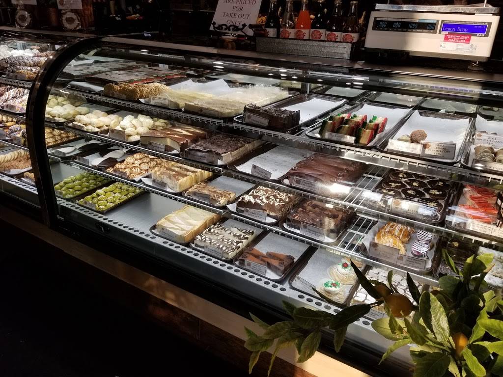 Aunt Butchies of Brooklyn | restaurant | 430 U.S. 9, Englishtown, NJ 07726, USA | 7328516626 OR +1 732-851-6626