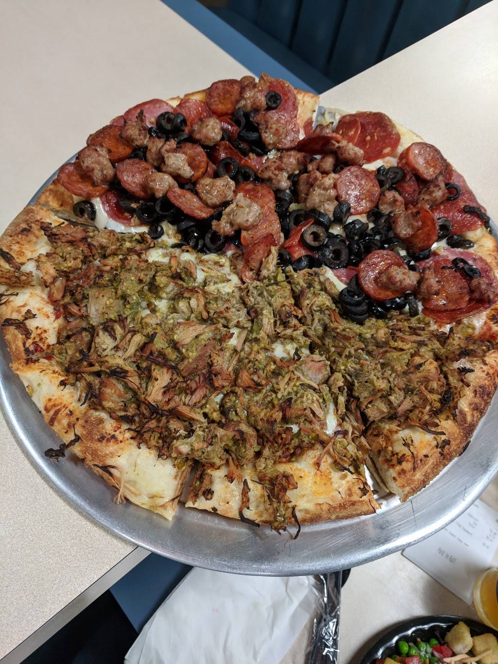 Tonys Pizza | restaurant | 4750 Coffee Rd # 101 # 101, Bakersfield, CA 93308, USA | 6615884700 OR +1 661-588-4700