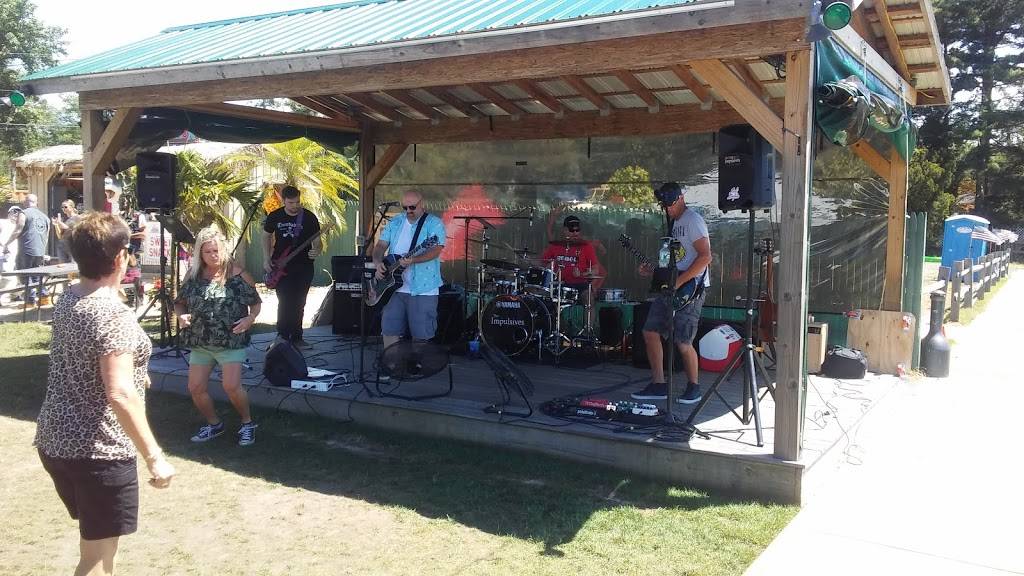 Sweetwater Riverdec & Marina | restaurant | 2796 Cedar Ln, Hammonton, NJ 08037, USA | 6093516190 OR +1 609-351-6190