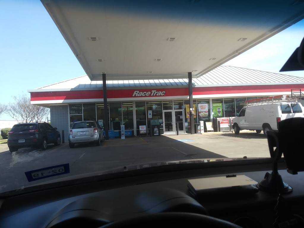 RaceTrac | cafe | 2646 S Jupiter Rd, Garland, TX 75041, USA | 9722718660 OR +1 972-271-8660