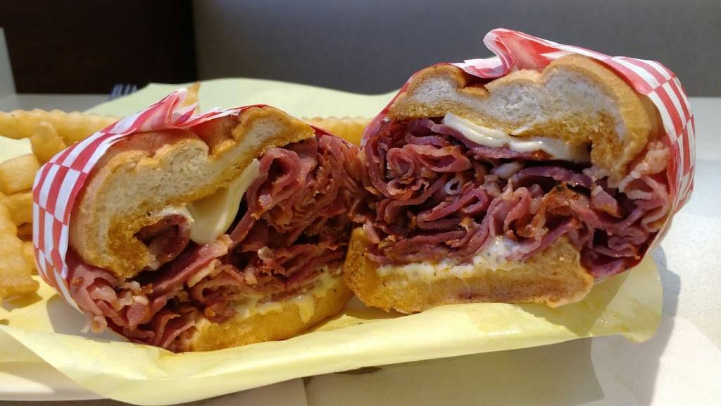 Leos Burgers, Inc. | restaurant | 4501 Ming Ave, Bakersfield, CA 93309, USA | 6618338492 OR +1 661-833-8492