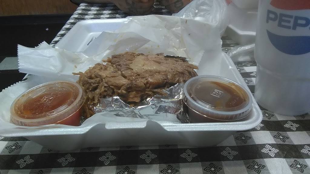 Nash Barbeque | restaurant | 104 12th Ave NW # A, Decatur, AL 35601, USA | 2563410630 OR +1 256-341-0630