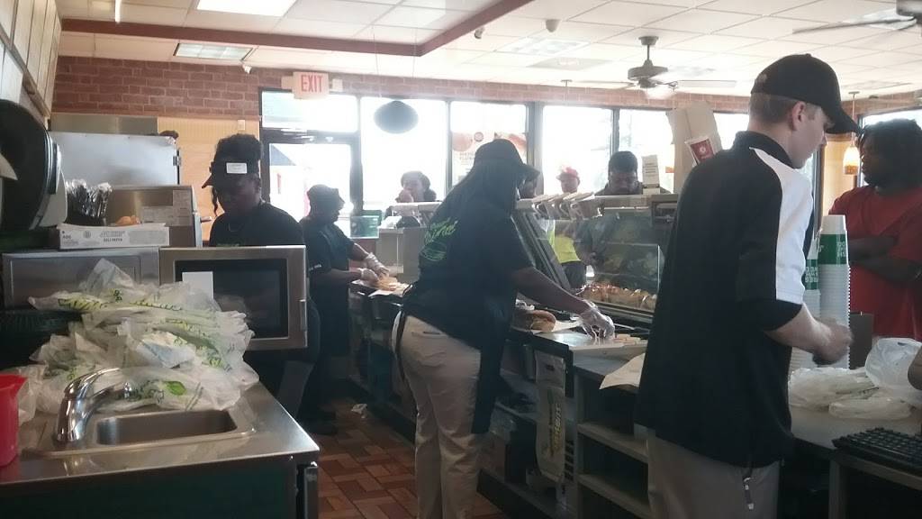 Subway | restaurant | 1145 Forestdale Blvd, Birmingham, AL 35214, USA | 2057984931 OR +1 205-798-4931