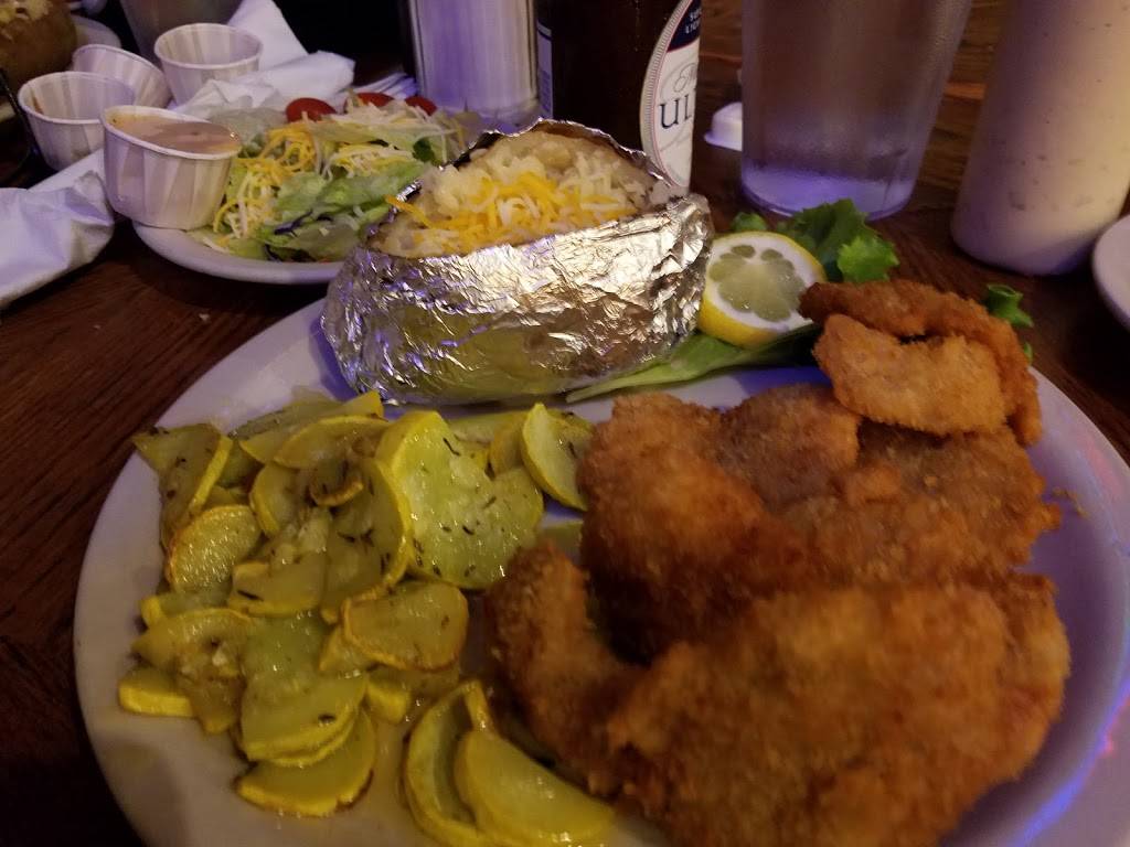 Bill & Rosas KK Steakhouse | restaurant | 7400 Co Rd 525, DHanis, TX 78850, USA | 8303637230 OR +1 830-363-7230