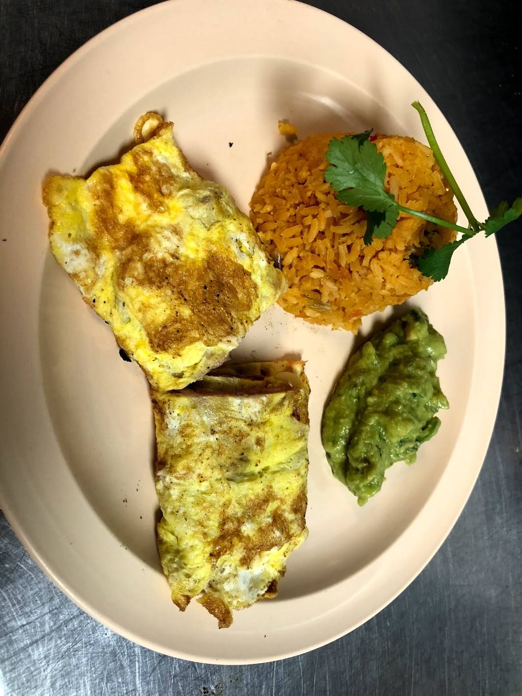 La Pasadita Mexican Restaurant | restaurant | 4126 NW 6th St, Gainesville, FL 32609, USA | 3522647867 OR +1 352-264-7867