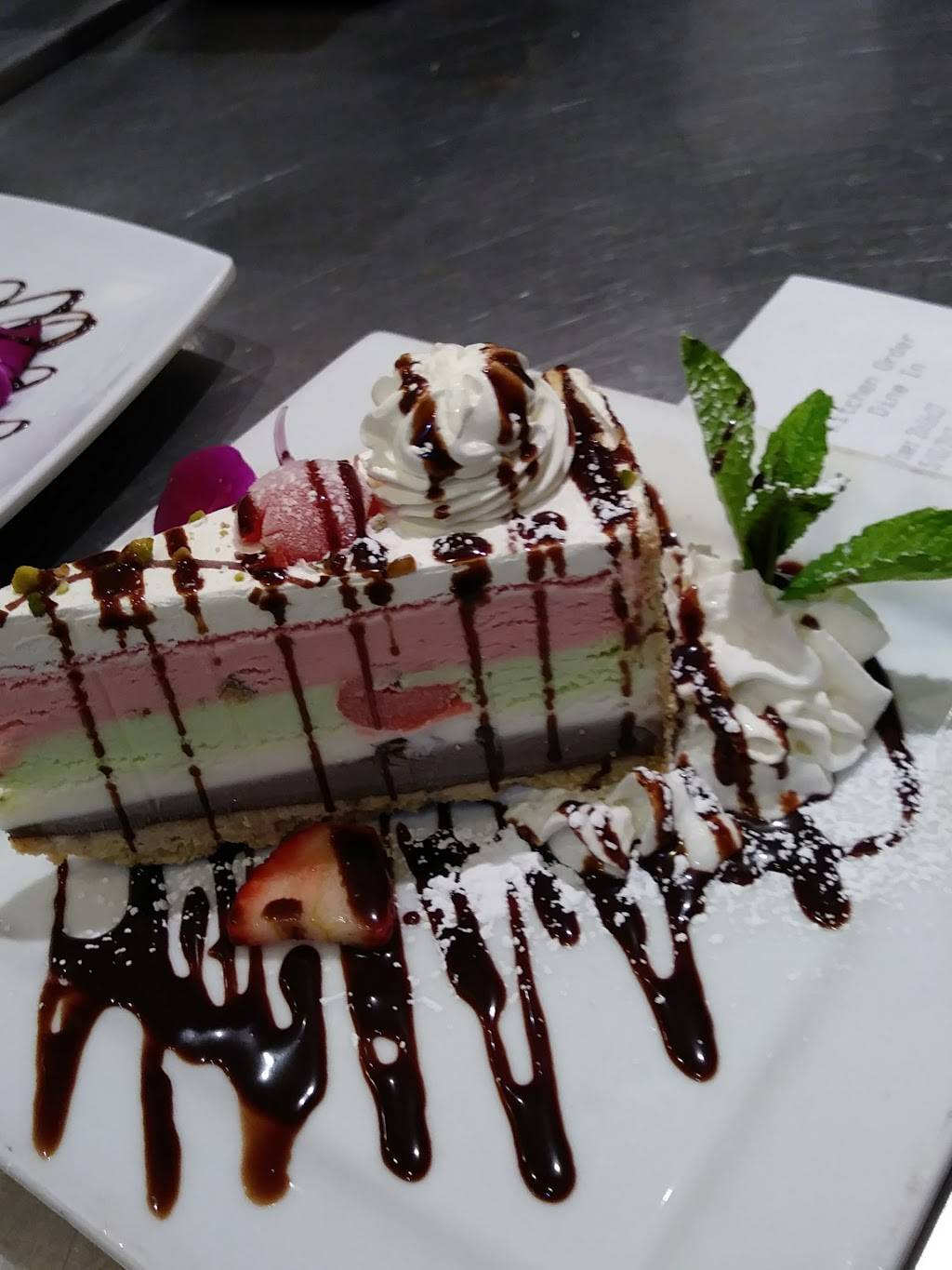 Divina Cucina | restaurant | 3730 N Verdugo Rd, Montrose, CA 91020, USA | 8182483077 OR +1 818-248-3077