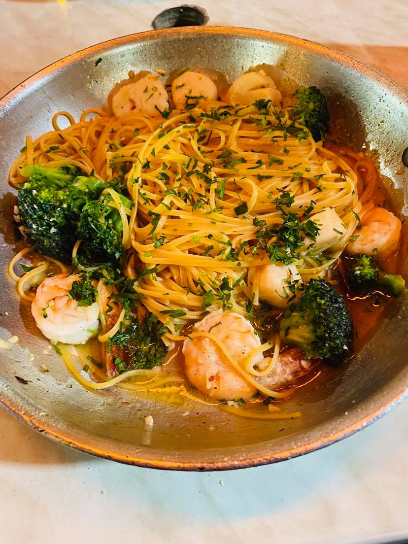 The Daily Catch Brookline | restaurant | 441 Harvard St, Brookline, MA 02446, USA | 6177342700 OR +1 617-734-2700