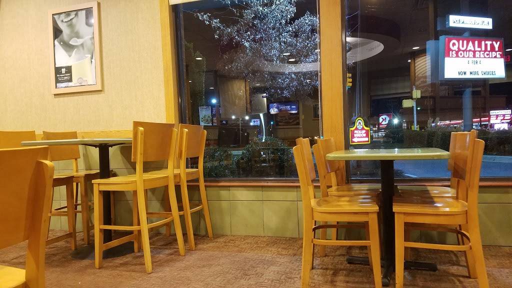 Wendys | restaurant | 1500 West Lee Street, Greensboro, NC 27403, USA | 3362926066 OR +1 336-292-6066