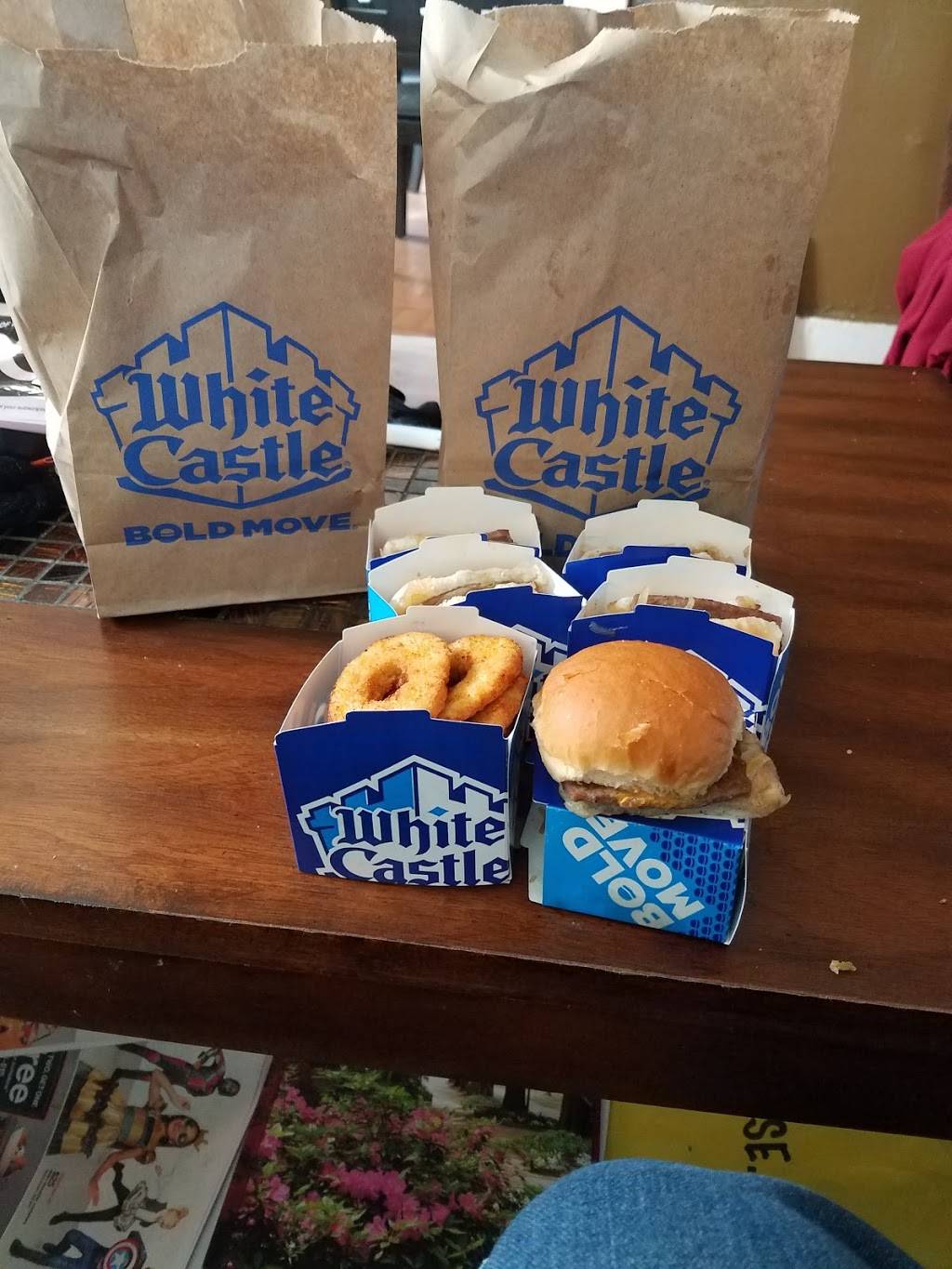 White Castle | restaurant | 21400 Woodward Ave, Ferndale, MI 48220, USA | 2485417220 OR +1 248-541-7220