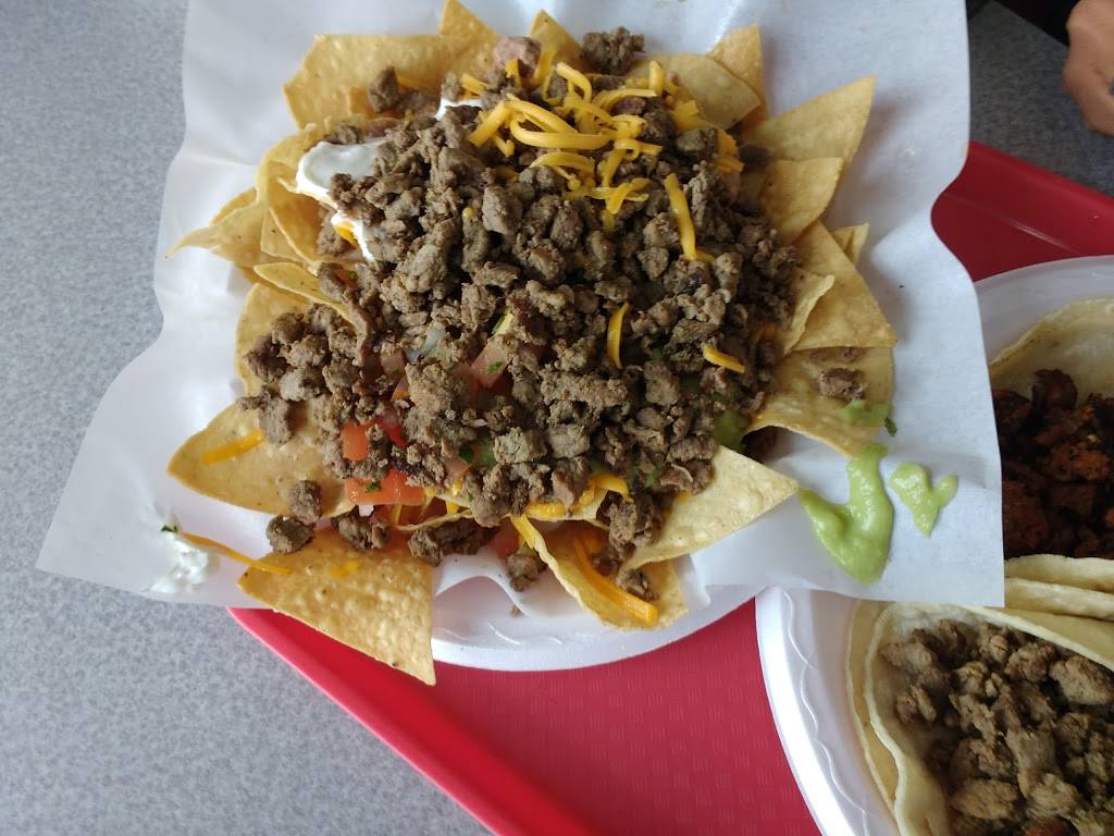 Betos | restaurant | 1667 N State St, Orem, UT 84057, USA | 8012243444 OR +1 801-224-3444