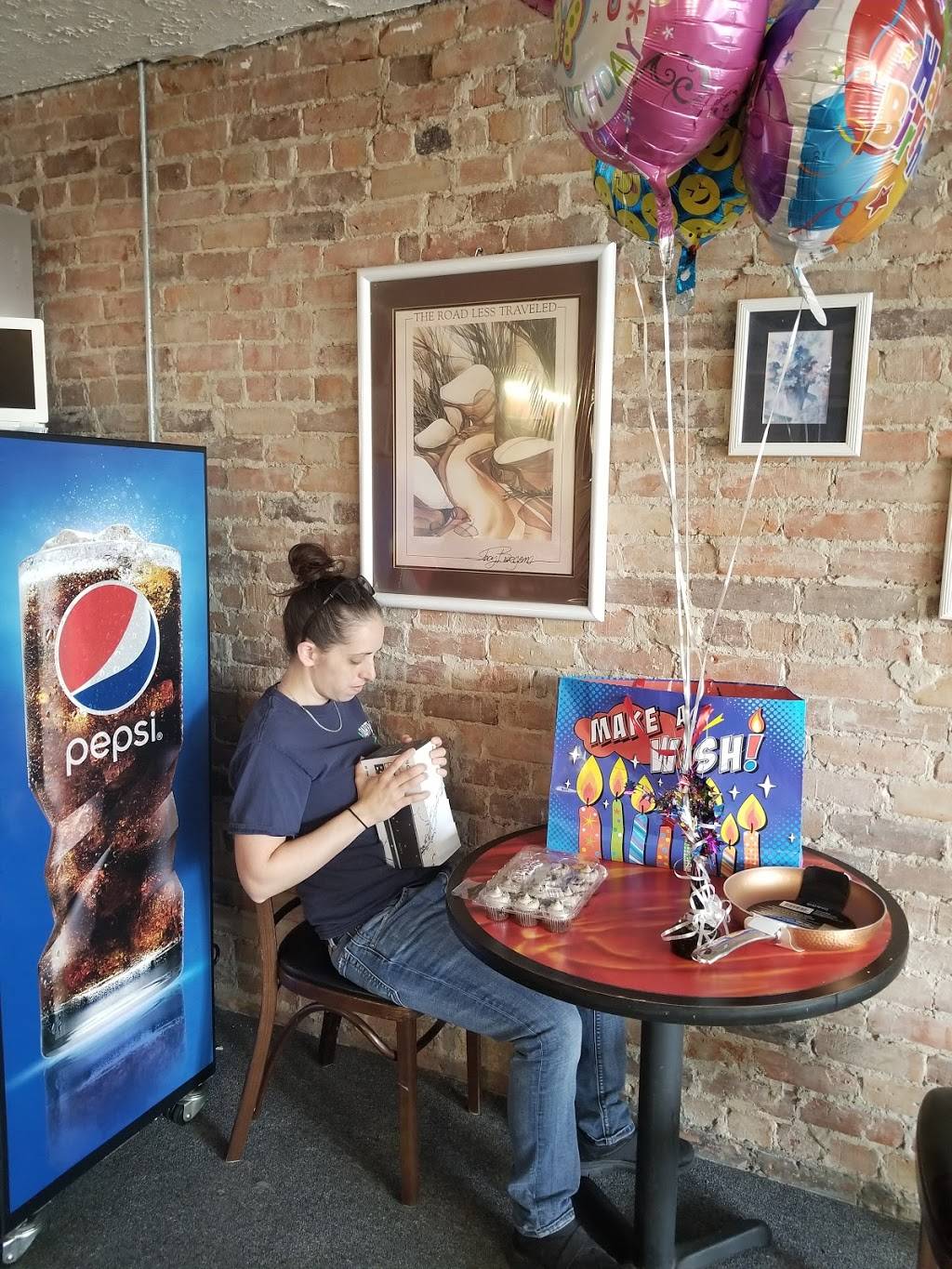 Pomodoro Italian Deli | restaurant | 114 E Howard St, Live Oak, FL 32064, USA | 3863300132 OR +1 386-330-0132