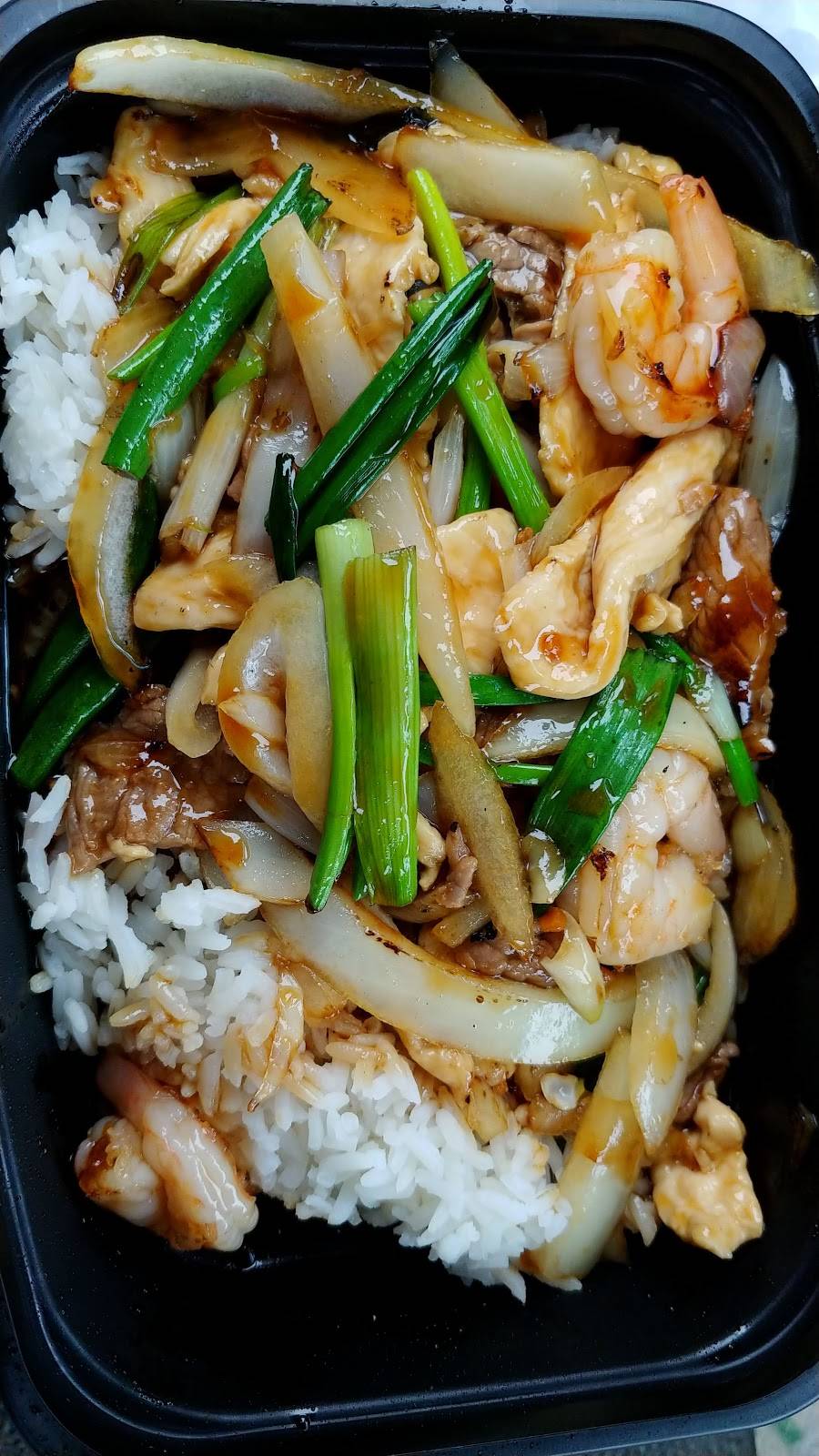 Magic Wok | restaurant | 6829 Airport Hwy, Holland, OH 43528, USA | 4198670660 OR +1 419-867-0660