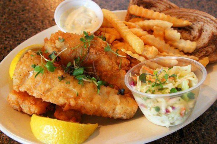 The Thistle & Shamrock | restaurant | 3430 N 84th St, Milwaukee, WI 53222, USA | 4148713977 OR +1 414-871-3977