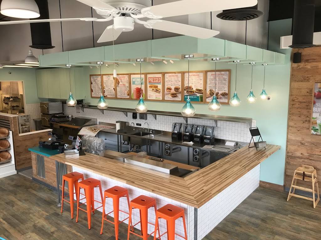 Tropical Smoothie Cafe | restaurant | 12850 W 87th St, Lenexa, KS 66215, USA | 9139675998 OR +1 913-967-5998