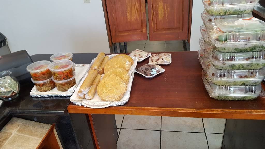 Seattle Deli | restaurant | 22618 Hwy 99 #113, Edmonds, WA 98026, USA | 4257761788 OR +1 425-776-1788