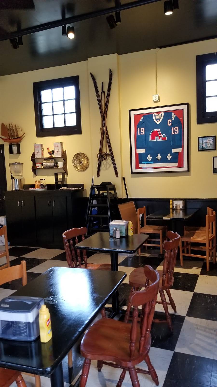 The Stuffed Beaver | restaurant | 2548 Oak St, Jacksonville, FL 32204, USA | 9042401980 OR +1 904-240-1980