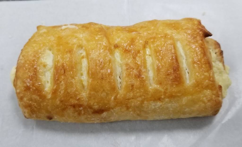 The Family Donuts | bakery | 3245 Forest Ln, Garland, TX 75042, USA | 9722724639 OR +1 972-272-4639