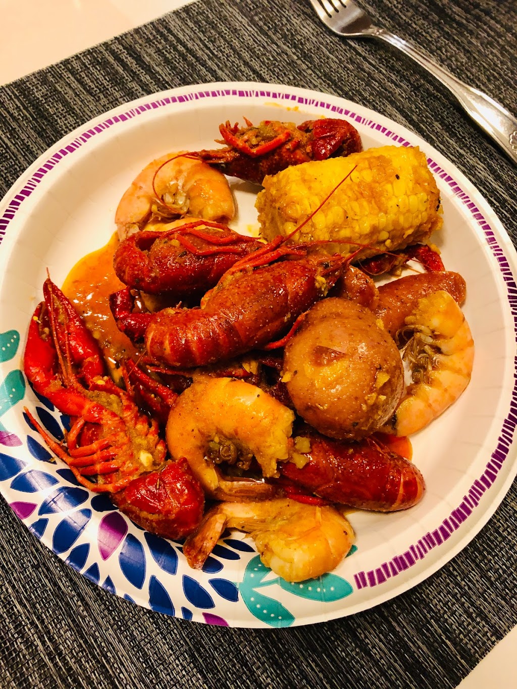 Hot N Juicy Crawfish | restaurant | 7000 E Mayo Blvd #1114, Phoenix, AZ 85054, USA | 4804625500 OR +1 480-462-5500