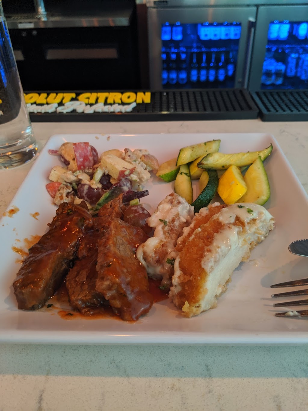 Market Creations | restaurant | 1 S Franklin St, Chicago, IL 60606, USA | 3128775344 OR +1 312-877-5344