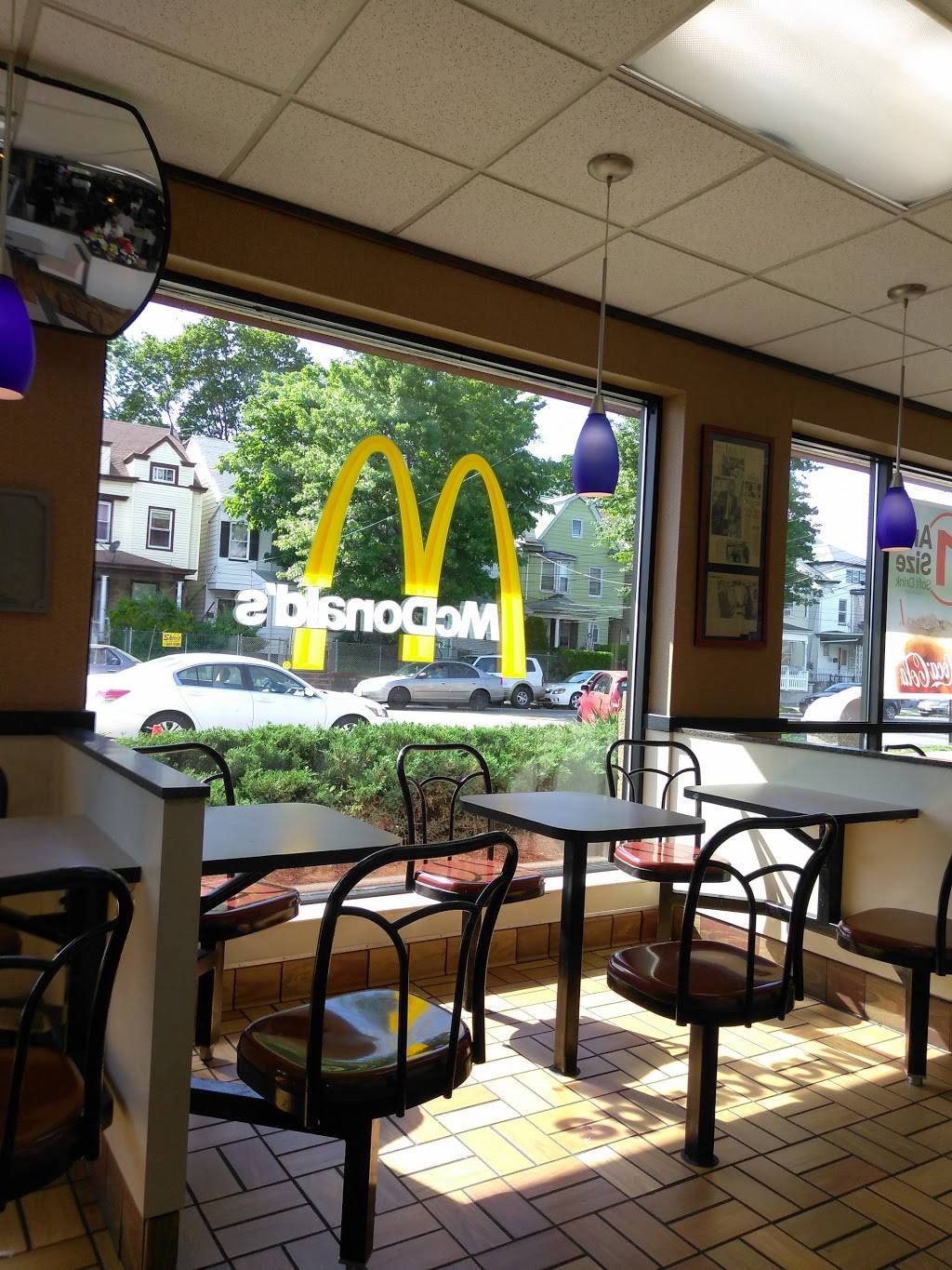 McDonalds | cafe | 485-497, Broadway, Paterson, NJ 07514, USA | 9732784710 OR +1 973-278-4710