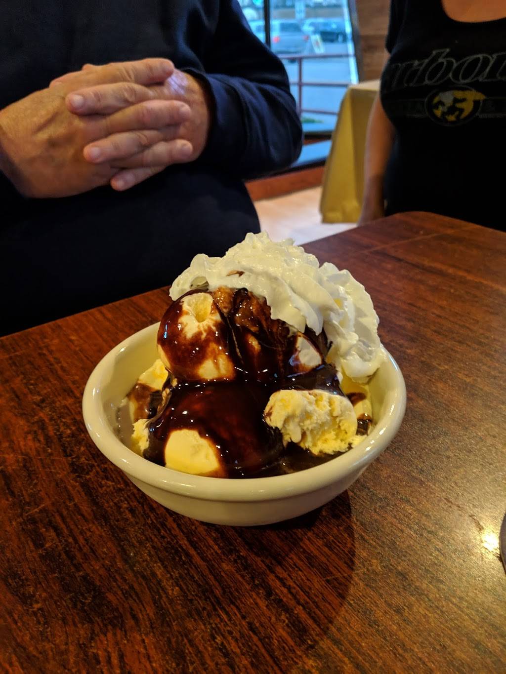 Carbones Pizza & Pub | restaurant | 14550 S Robert Trail, Rosemount, MN 55068, USA | 6513221333 OR +1 651-322-1333