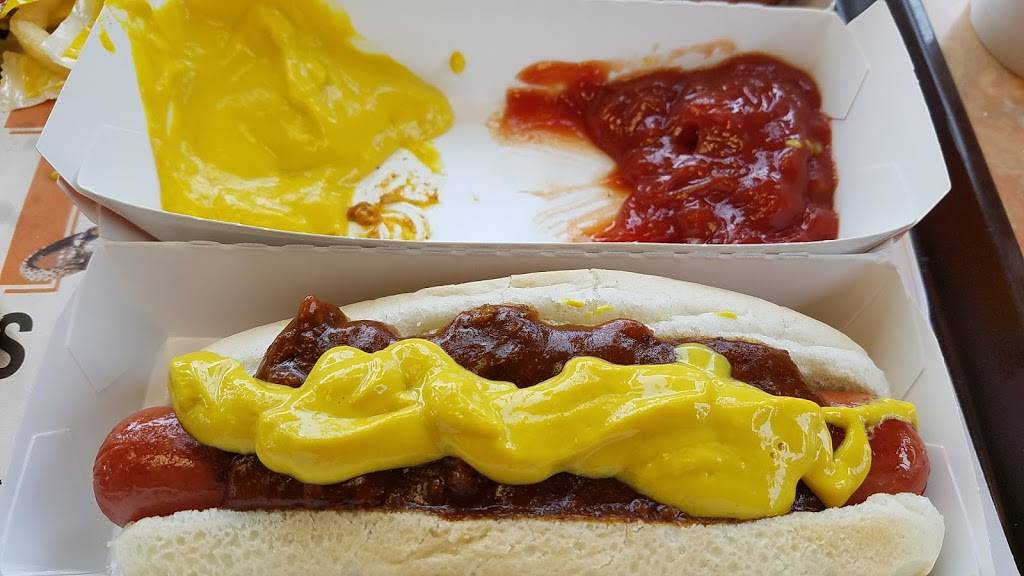 Wienerschnitzel | restaurant | 20652 Lake Forest Dr, Lake Forest, CA 92630, USA | 9495831508 OR +1 949-583-1508