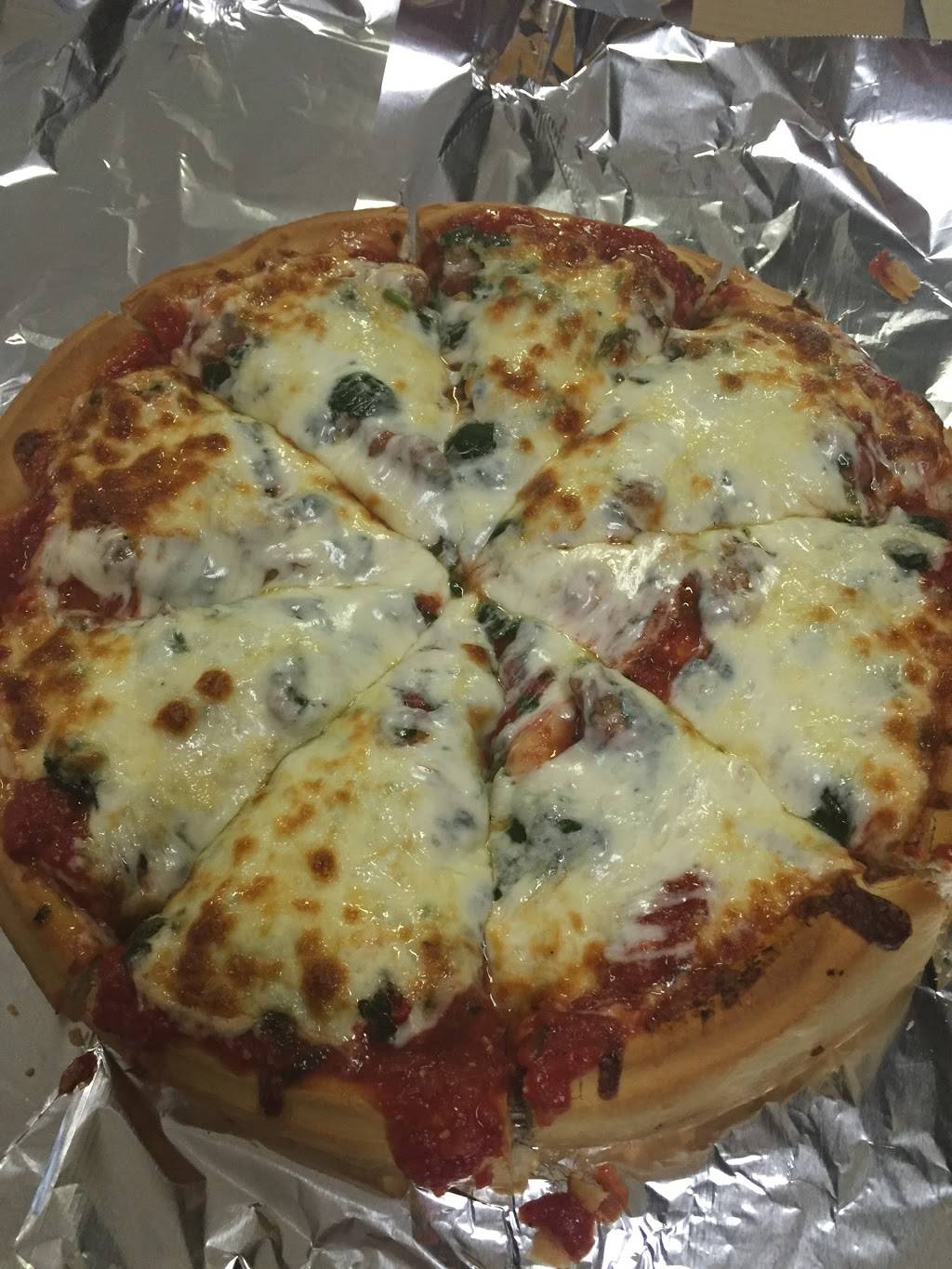 Victors Pizza | meal delivery | 5418 W North Ave, Chicago, IL 60639, USA | 7738890590 OR +1 773-889-0590