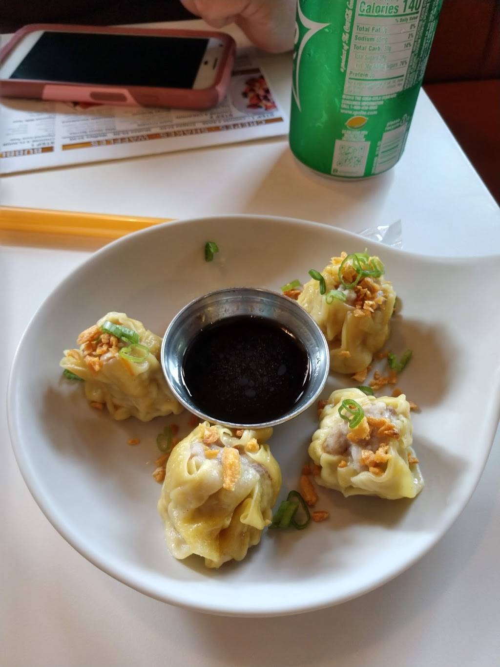 Family Thais Asian Bistro | restaurant | 208 N Market St Suite 150, Dallas, TX 75202, USA | 9727739950 OR +1 972-773-9950