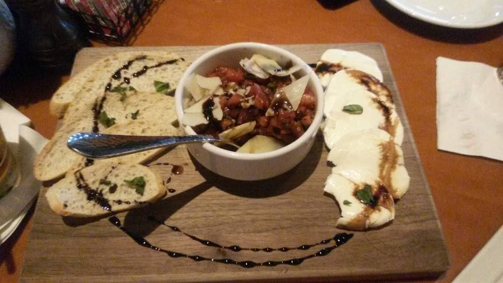 Verrado Grille | restaurant | 4242 N Golf Dr, Buckeye, AZ 85396, USA | 6233883013 OR +1 623-388-3013