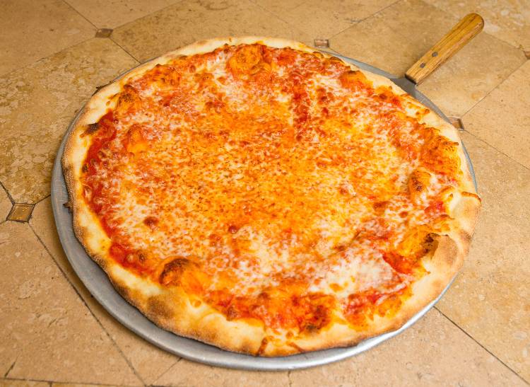 Brooklyn Crust Pizza | restaurant | 9772 Gardens E Dr #4915, Palm Beach Gardens, FL 33410, USA | 5614295161 OR +1 561-429-5161