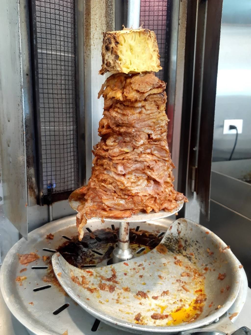 El toro negro | restaurant | 2 Illinois Rte 59, Warrenville, IL 60555, USA | 6307919092 OR +1 630-791-9092