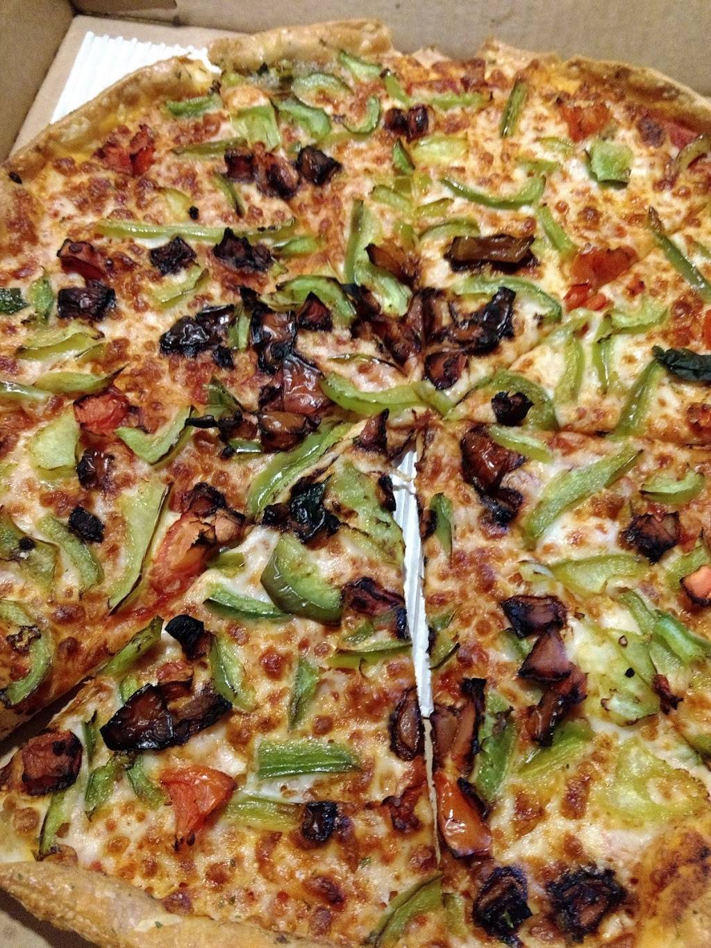 Pizza Hut Express | meal takeaway | 984 Gessner Rd, Houston, TX 77024, USA | 7133000227 OR +1 713-300-0227