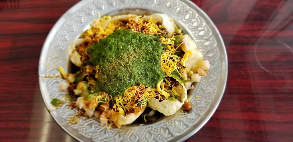 Chaat Paradise | restaurant | 165 E El Camino Real, Mountain View, CA 94040, USA | 6509651111 OR +1 650-965-1111