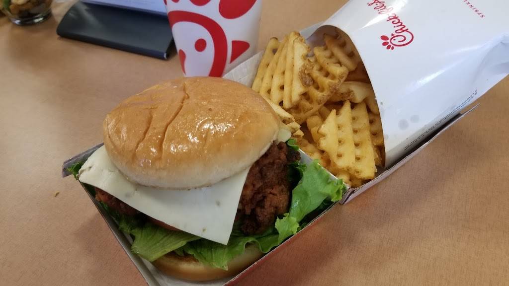 Chick-fil-A | restaurant | 5825 Airport-Pulling Rd N, Naples, FL 34109, USA | 2395949777 OR +1 239-594-9777