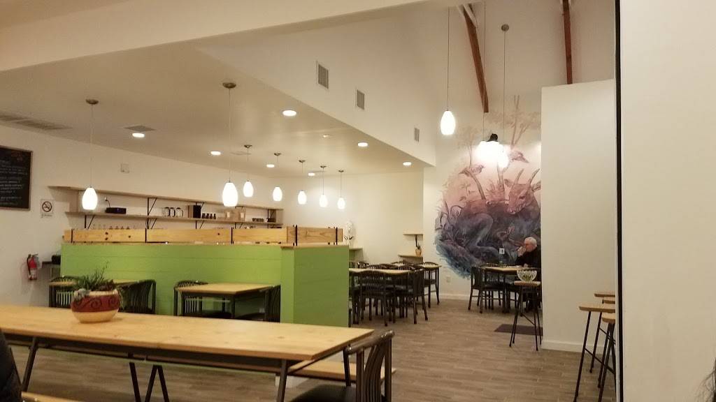 Sweet Chive | restaurant | 2515 E Cesar Chavez St, Austin, TX 78702, USA | 5123945557 OR +1 512-394-5557