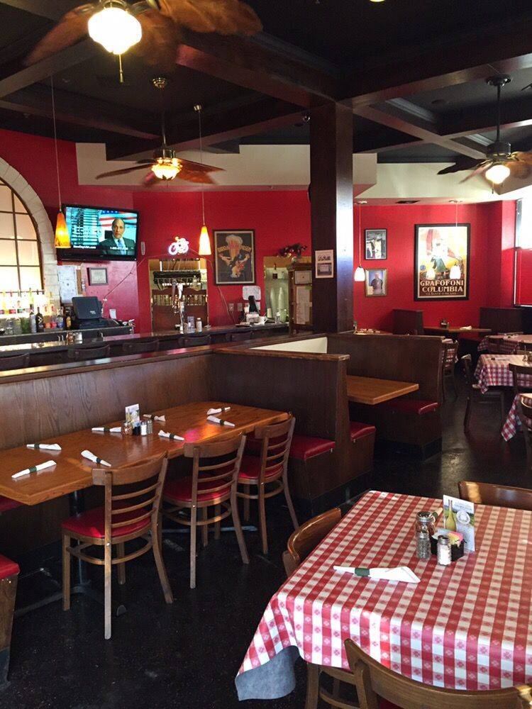 Floridinos Pizza & Pasta | meal takeaway | 50 E Guadalupe Rd #107, Gilbert, AZ 85234, USA | 4805391079 OR +1 480-539-1079