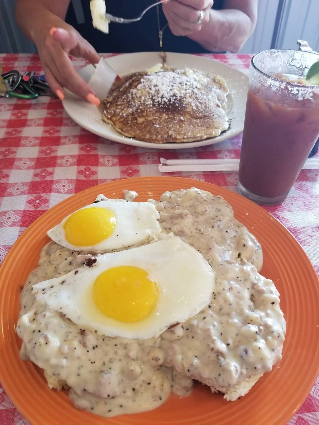 Bellas Bistro | restaurant | 117 W Marion Ave, Punta Gorda, FL 33950, USA | 9415056635 OR +1 941-505-6635