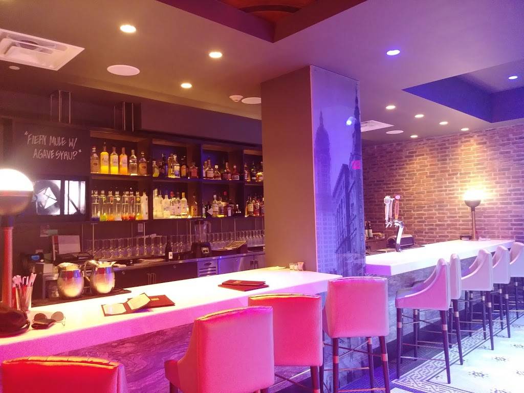 Dutchs Lounge | restaurant | 24 E Park St, Newark, NJ 07102, USA | 9737379617 OR +1 973-737-9617