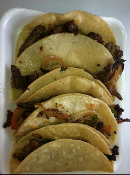 MamaS Tacos | restaurant | 413 Bastrop Hwy, Austin, TX 78741, USA | 5126270748 OR +1 512-627-0748
